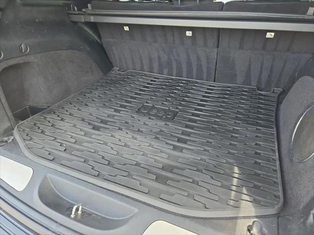 2020 Jeep Grand Cherokee High Altitude 4x2