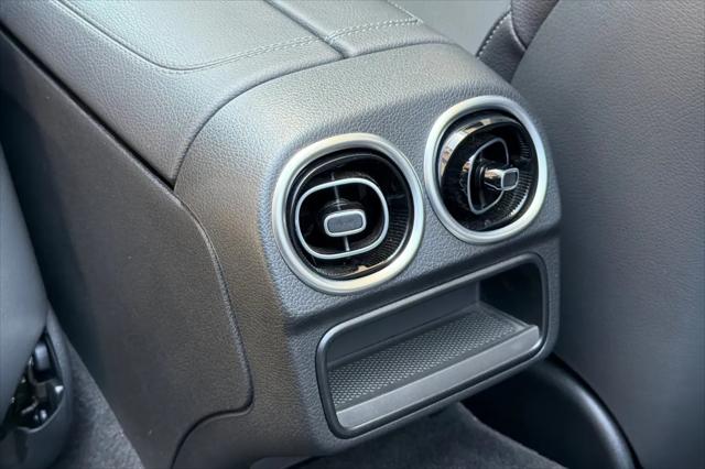 2026 Mercedes-Benz E-CLASS E 300 CLE 300