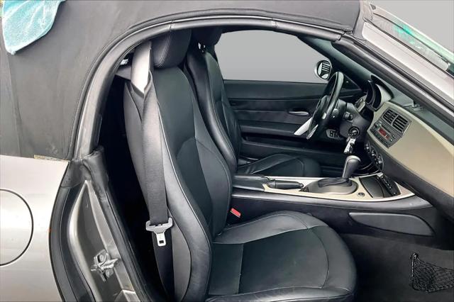 2003 BMW Z4 3.0i