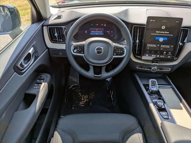 2026 Volvo XC60 B5 Core