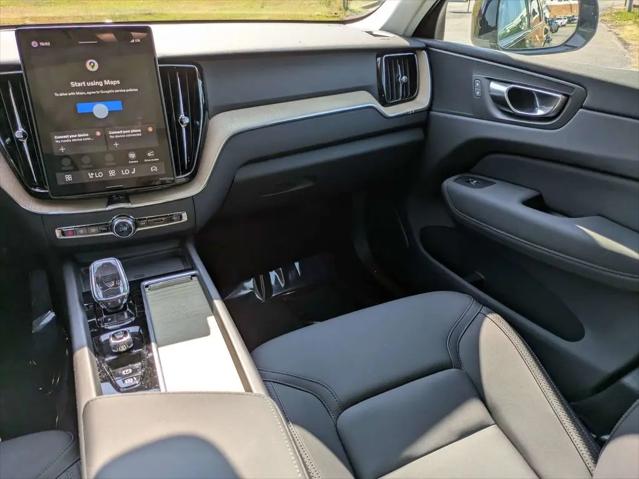 2026 Volvo XC60 B5 Core