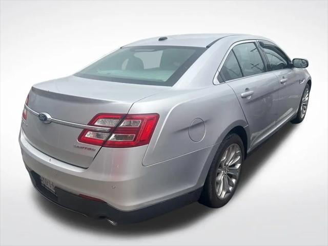 2016 Ford Taurus Limited