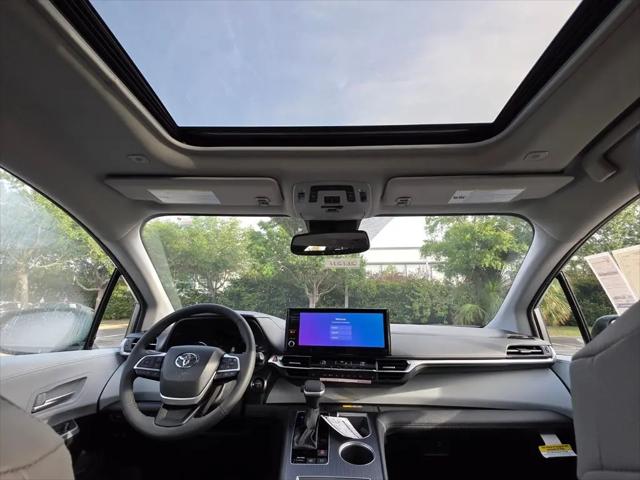 2026 Toyota Sienna XLE