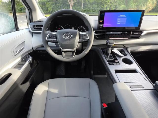 2026 Toyota Sienna XLE