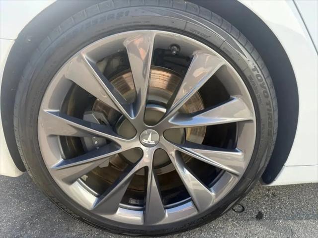 2021 Tesla Model S Long Range Plus Dual Motor All-Wheel Drive
