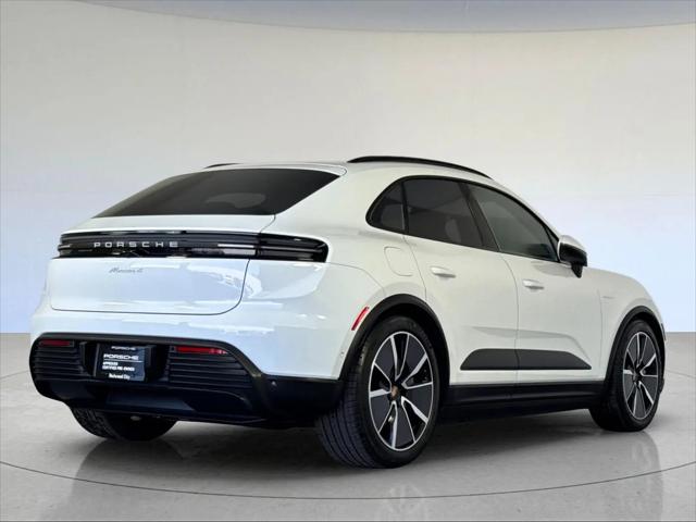 2025 Porsche Macan Electric 4