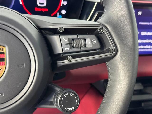 2025 Porsche Macan Electric 4