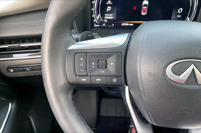 2024 INFINITI QX60 LUXE