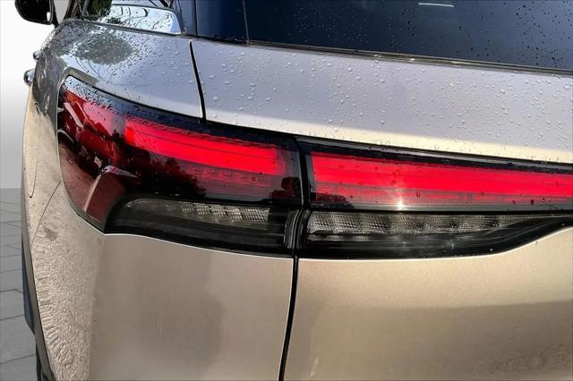 2024 INFINITI QX60 LUXE