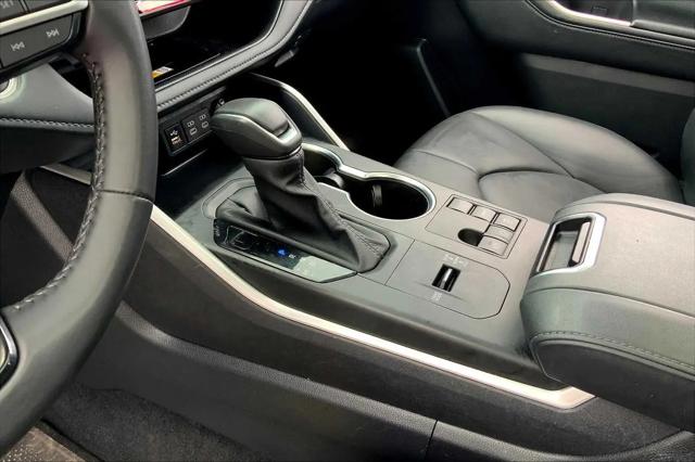 2024 Toyota Highlander XLE