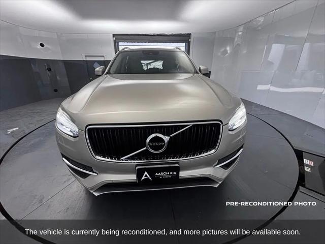 2016 Volvo XC90 T6 Momentum