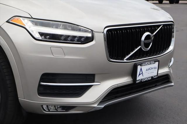 2016 Volvo XC90 T6 Momentum