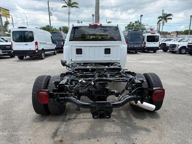 2022 Ram 3500 Big Horn Crew Cab 4x4 8' Box
