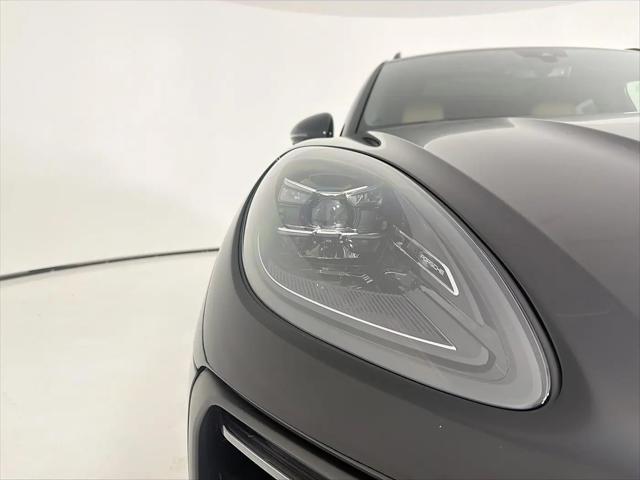 2026 Porsche Macan T
