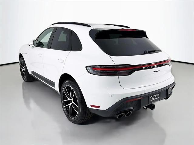 2023 Porsche Macan T