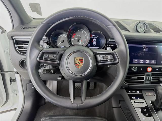 2023 Porsche Macan T