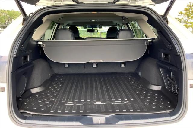 2022 Subaru Outback Limited XT