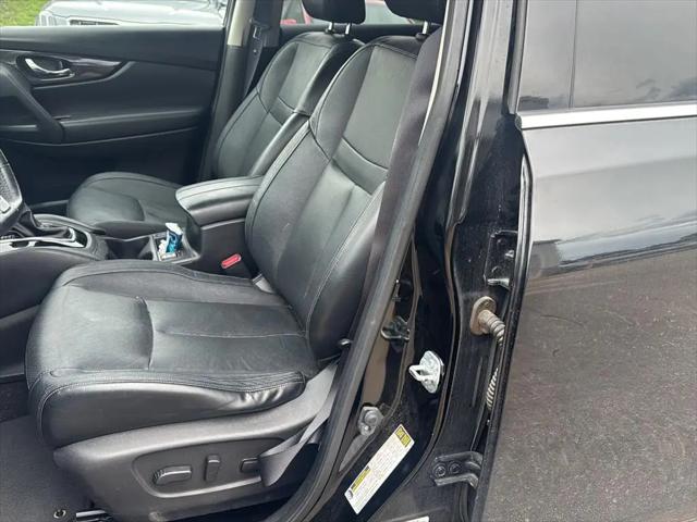 2017 Nissan Rogue SL