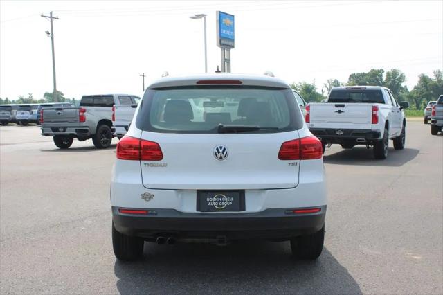 2016 Volkswagen Tiguan S