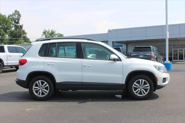 2016 Volkswagen Tiguan S