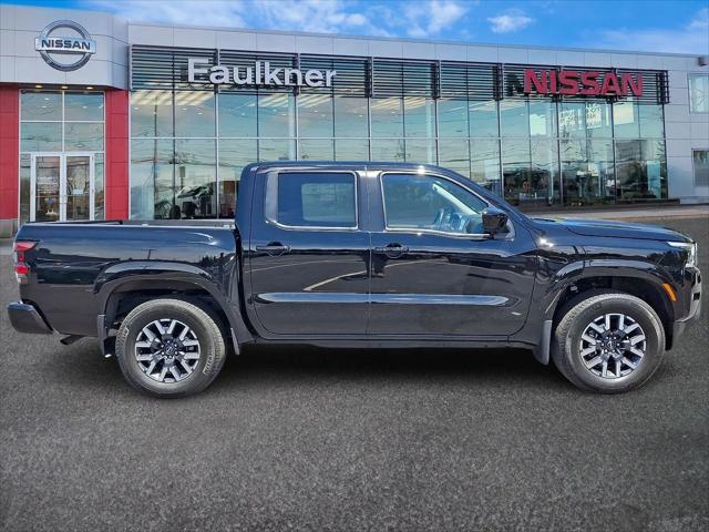 2024 Nissan Frontier Crew Cab SL 4x4