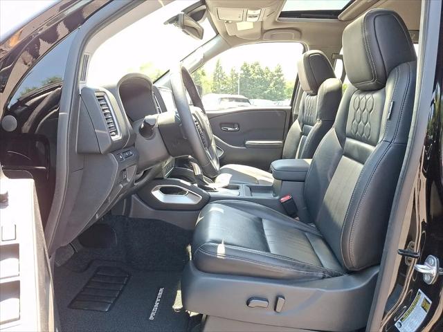 2024 Nissan Frontier Crew Cab SL 4x4