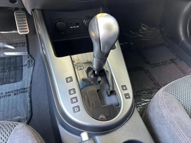 2010 Kia Forte Koup SX