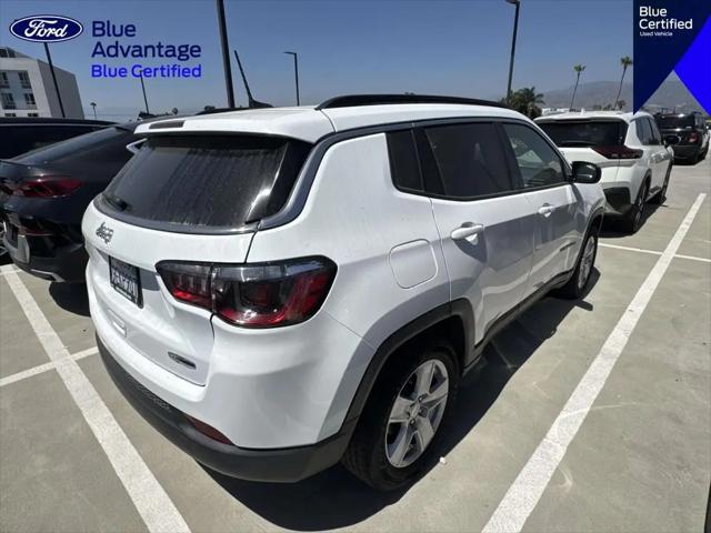 2022 Jeep Compass Latitude FWD