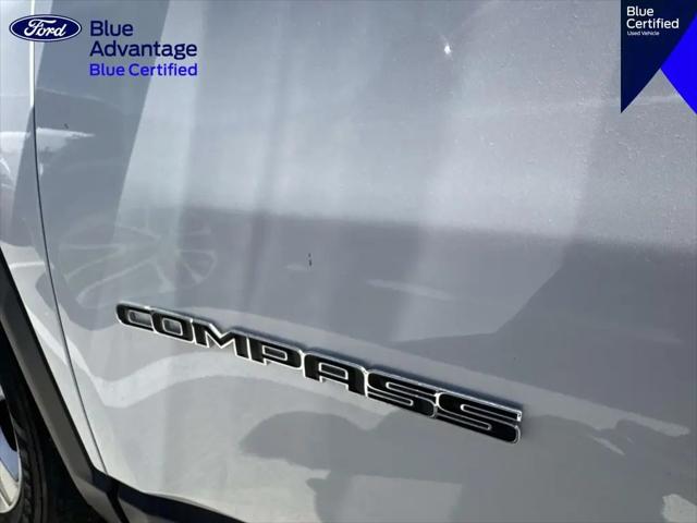 2022 Jeep Compass Latitude FWD