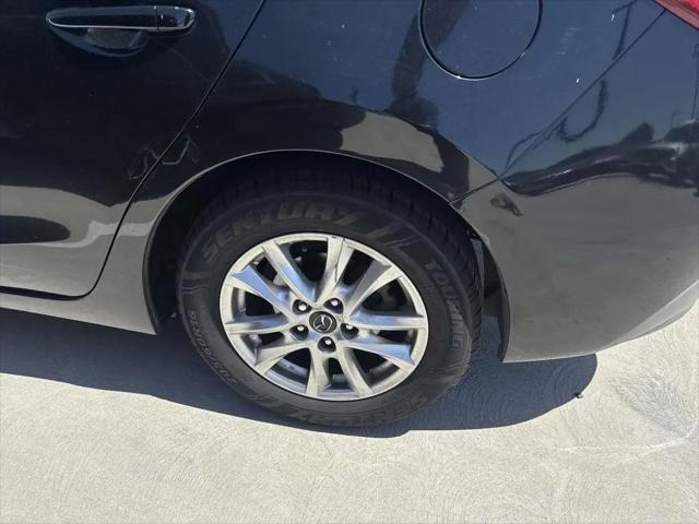 2015 Mazda Mazda3 i Touring