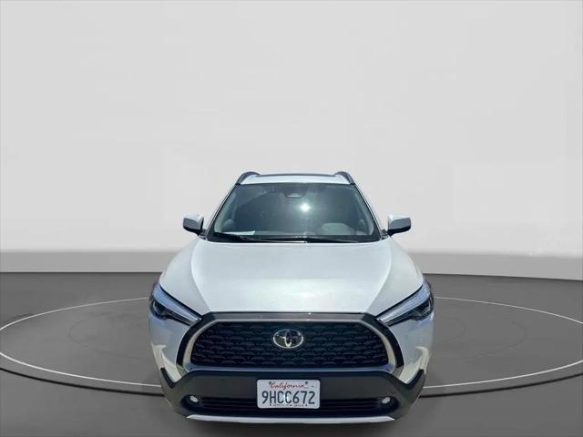 2023 Toyota Corolla Cross XLE