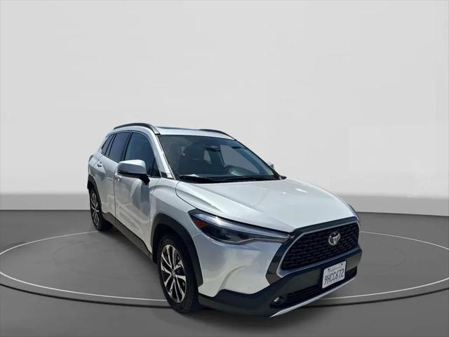 2023 Toyota Corolla Cross XLE