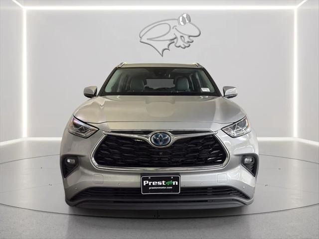 2022 Toyota Highlander Hybrid Limited