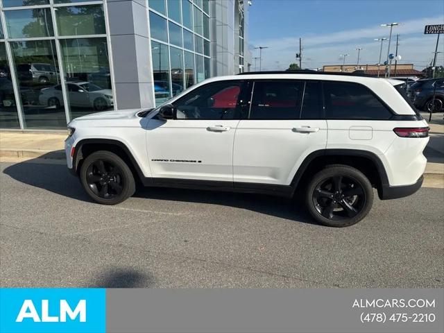 2023 Jeep Grand Cherokee Altitude 4x2