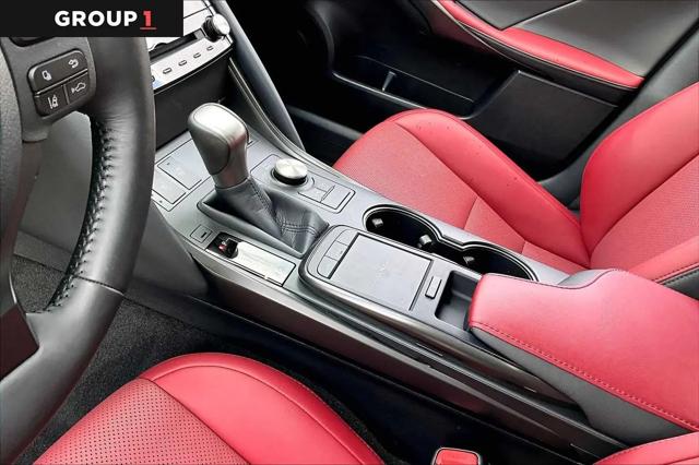 2025 Lexus IS 350 F SPORT Design
