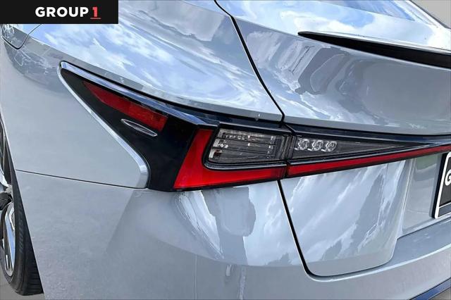 2025 Lexus IS 350 F SPORT Design