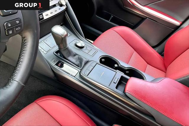 2025 Lexus IS 350 F SPORT Design