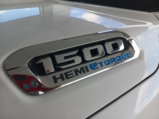 2021 Ram 1500 Laramie Crew Cab 4x4 5'7" Box
