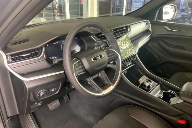 2025 Jeep Grand Cherokee Altitude X 4x4