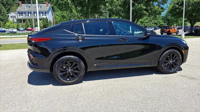 2024 Buick NV Sport Touring FWD