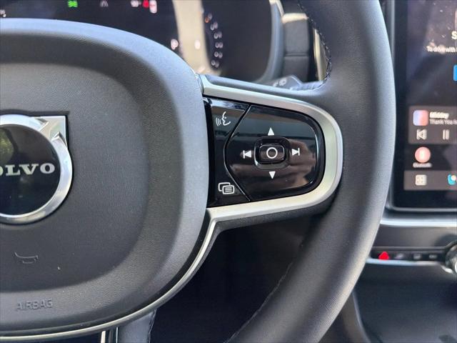 2025 Volvo XC90 B6 Ultra