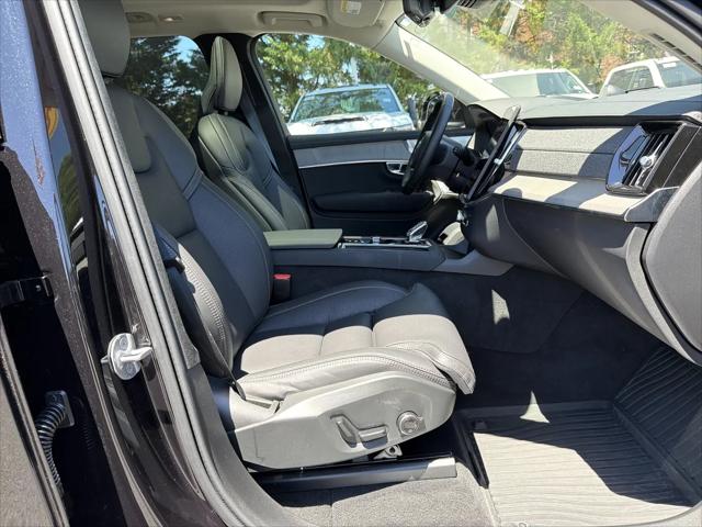 2025 Volvo XC90 B6 Ultra