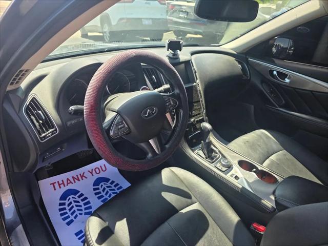 2015 INFINITI Q50 Premium