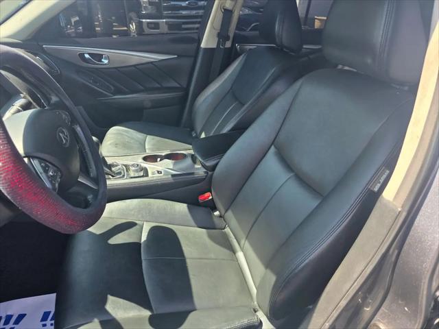 2015 INFINITI Q50 Premium