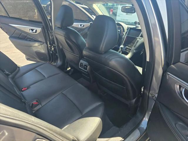 2015 INFINITI Q50 Premium