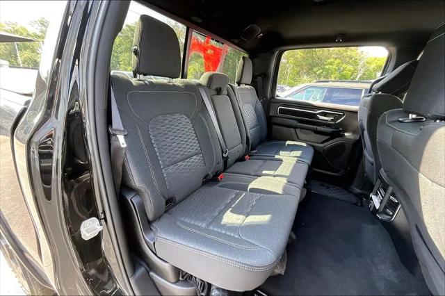 2023 Ram 1500 Big Horn Crew Cab 4x4 5'7" Box