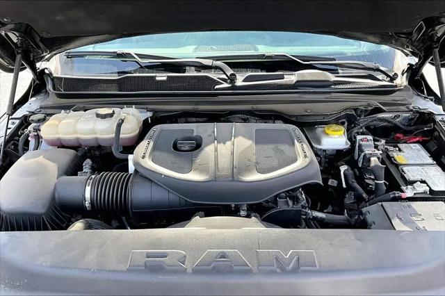 2023 Ram 1500 Big Horn Crew Cab 4x4 5'7" Box