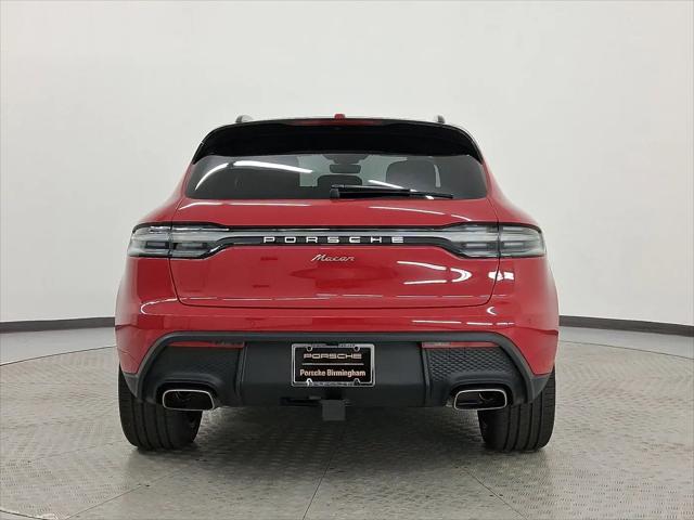 2026 Porsche Macan Macan
