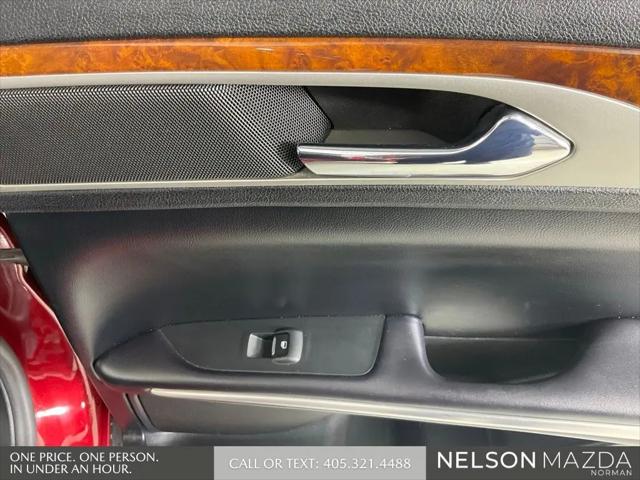 2016 Lincoln MKZ FWD