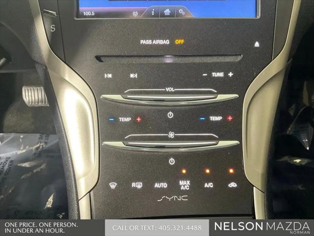 2016 Lincoln MKZ FWD